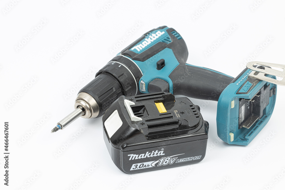 Serwis i naprawa elektronarzędzi AdobeStock 466467601 Preview Editorial Use Only